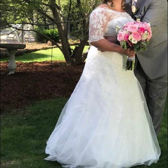 Wedding Dress Size 16 - Picture 1 of 16